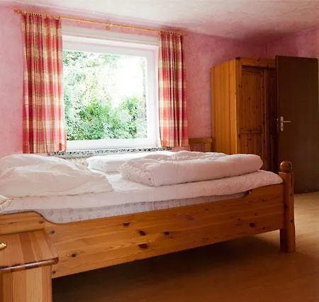 Ferienwohnung-westermarkelsdorf-unten *